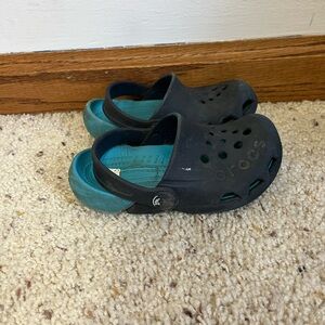Child's Size 8 Blue Crocs